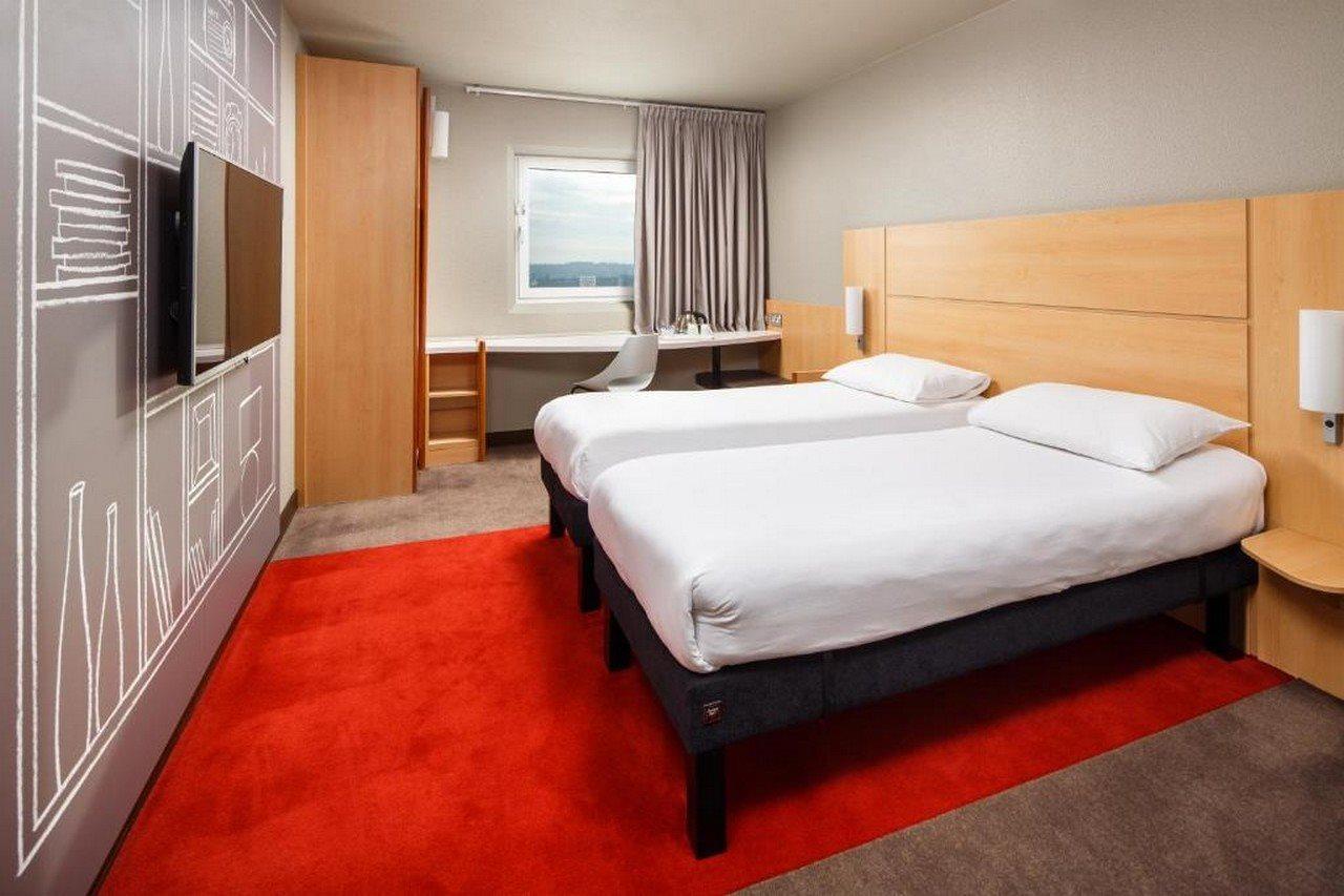 Отель Ibis London Wembley Экстерьер фото