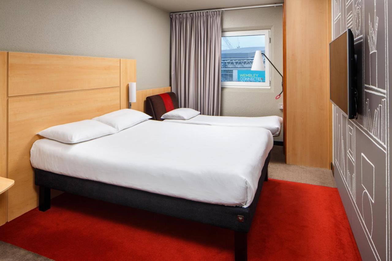 Отель Ibis London Wembley Экстерьер фото