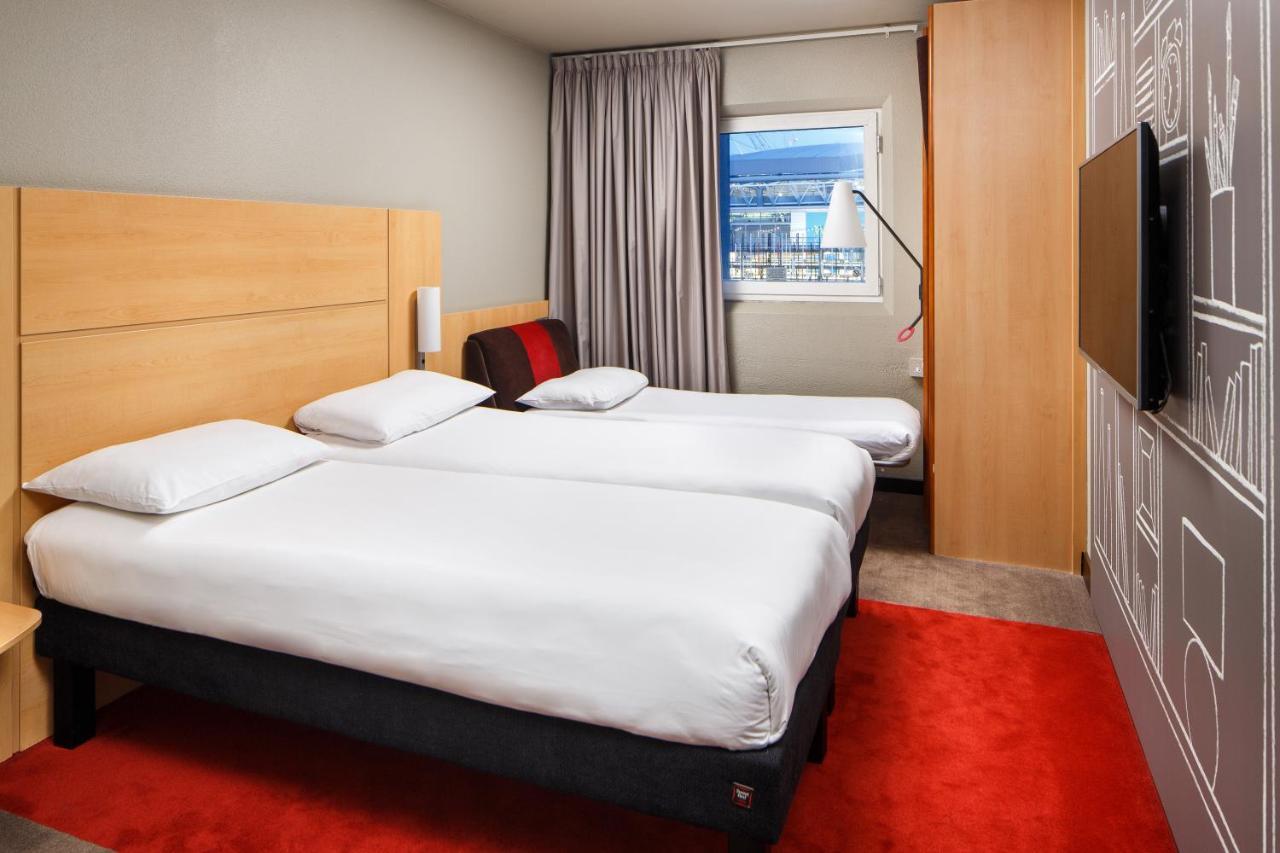 Отель Ibis London Wembley Экстерьер фото