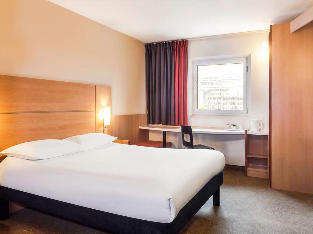 Отель Ibis London Wembley Номер фото